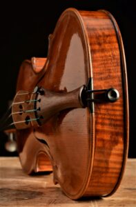 Violin by David Finck - Lower Bout End View
